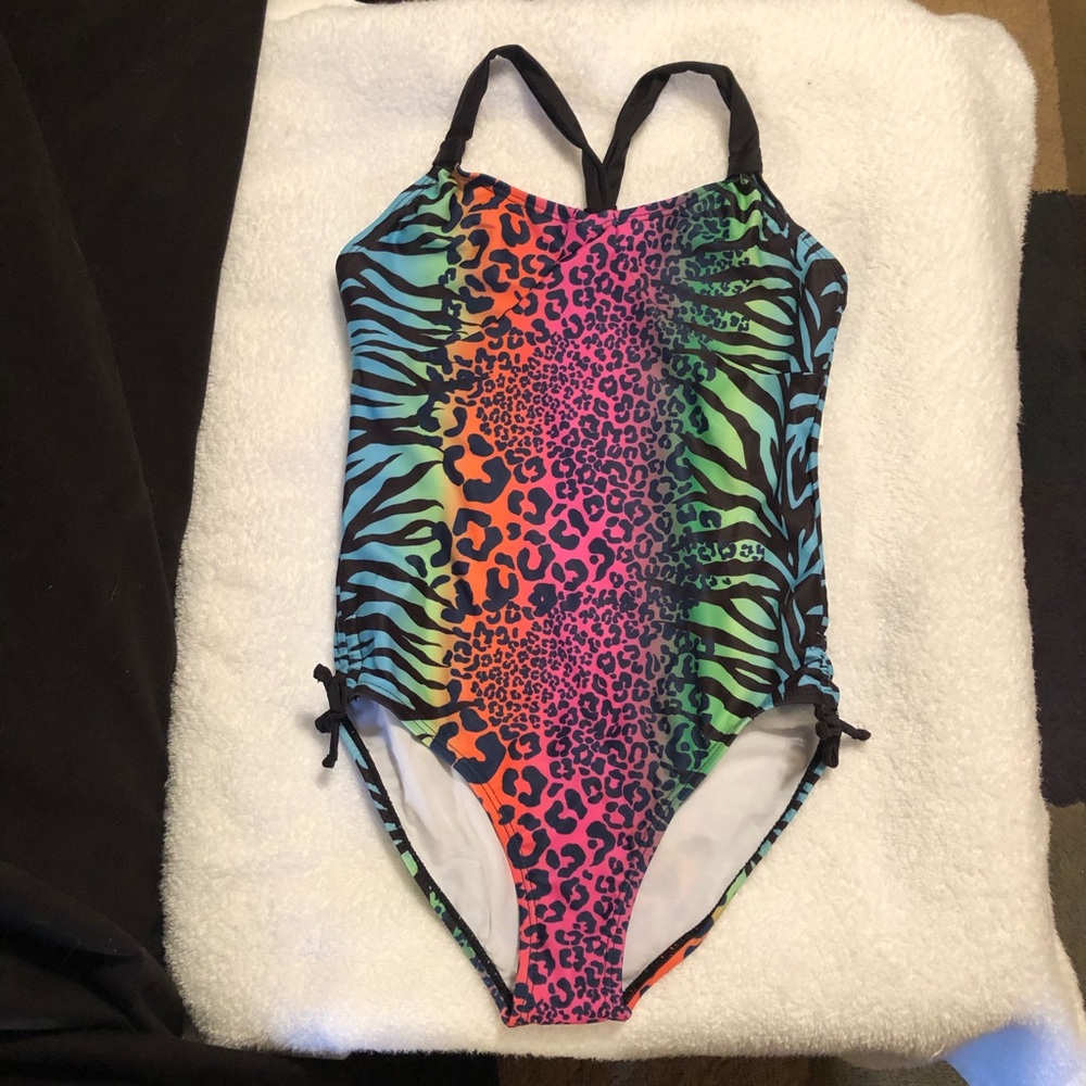 NWT - Girls One Piece Sz: L Coastalista Swimsuit